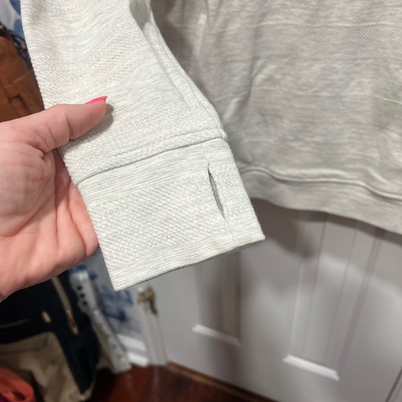 ZYIA Women’s Ivory Impetus Hoodie - Picture 5 of 10